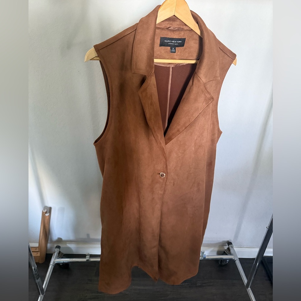 Marc New York Brown Sleeveless Vest